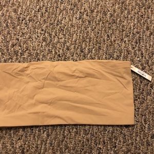SKIMS Other - NWT Kim Kardashian SKIMS bandeau SKIMS Other - NWT Kim Kardashian SKIMS bandeau